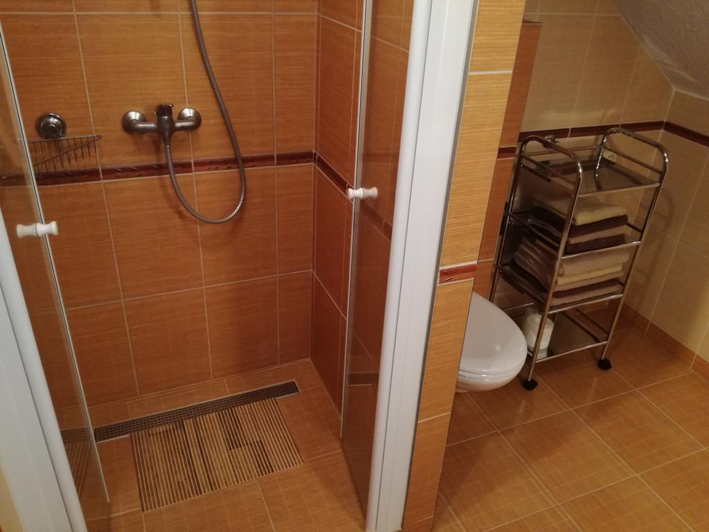 Apartman U Kovaru Kasperske Hory Exterior photo